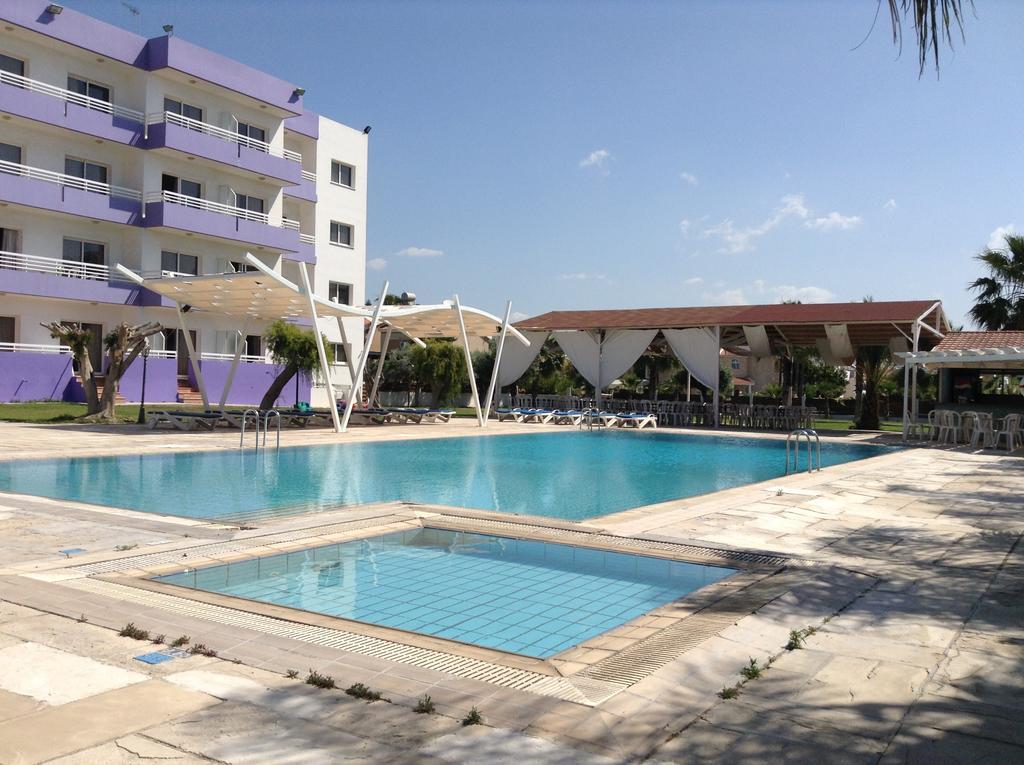Valana Hotel Apartments Limassol Ngoại thất bức ảnh