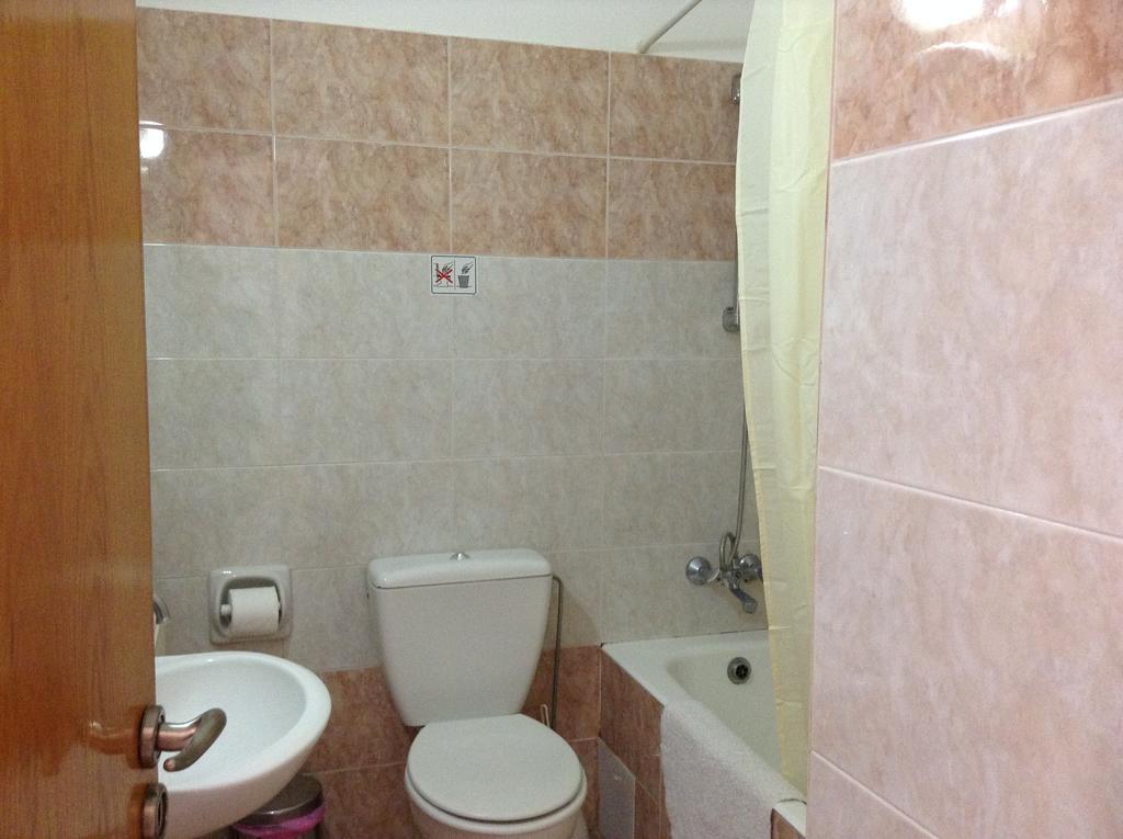 Valana Hotel Apartments Limassol Ngoại thất bức ảnh