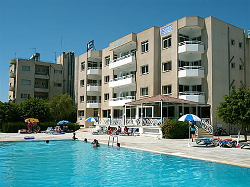 Valana Hotel Apartments Limassol Ngoại thất bức ảnh